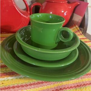 Shamrock place setting
